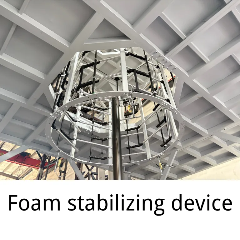 Foam stabilizing device