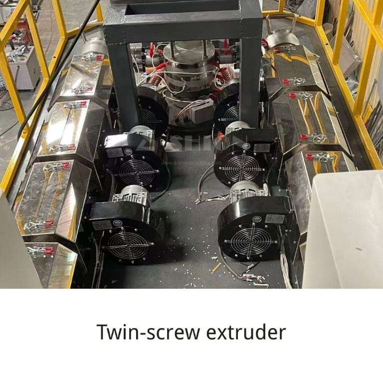 Twin-screw extruder
