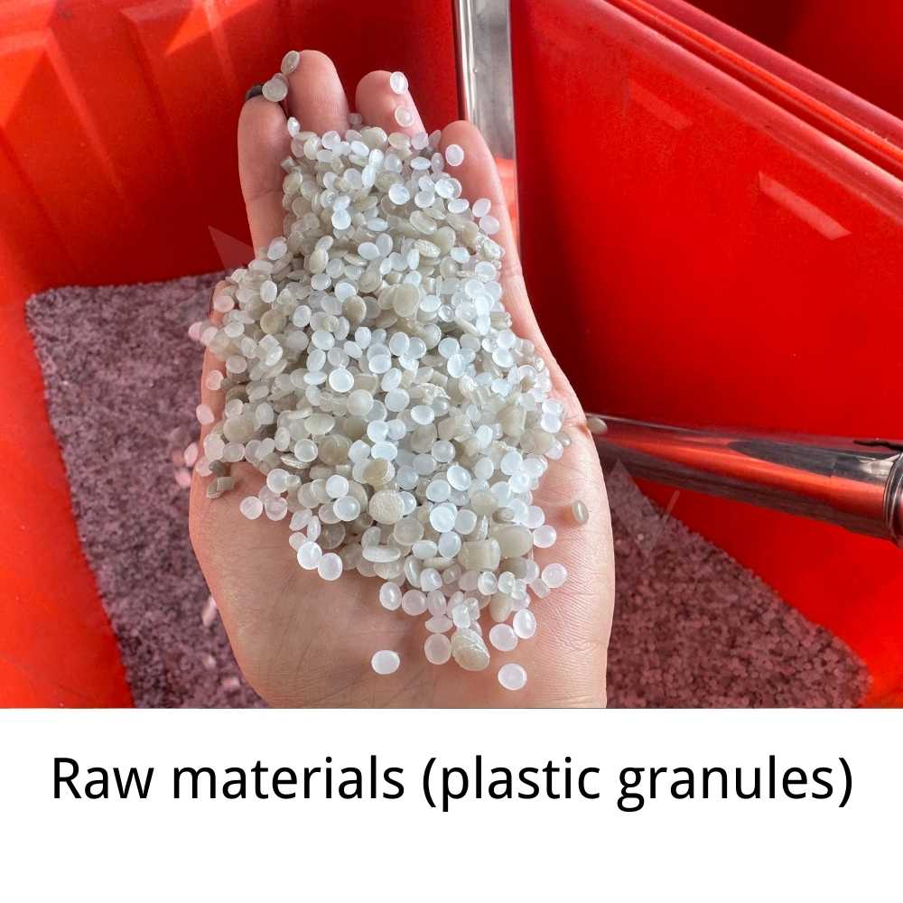 Raw materials (plastic granules)